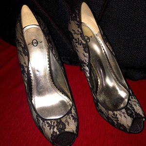 Size 10 Black Lace Peep Toe Heels